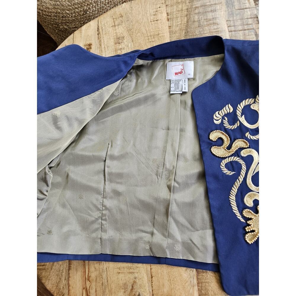 Mondi Vintage Blue Gold Embroidered Cropped Blazer Women's Size 44 Nautical - Picture 11 of 11